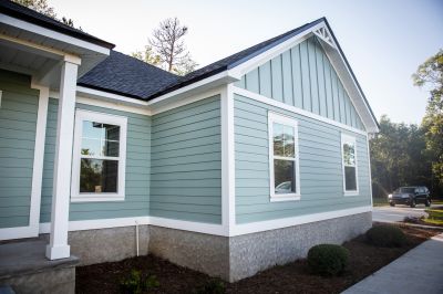 Best Vinyl Siding Replacement Contractors in Mchenry, IL